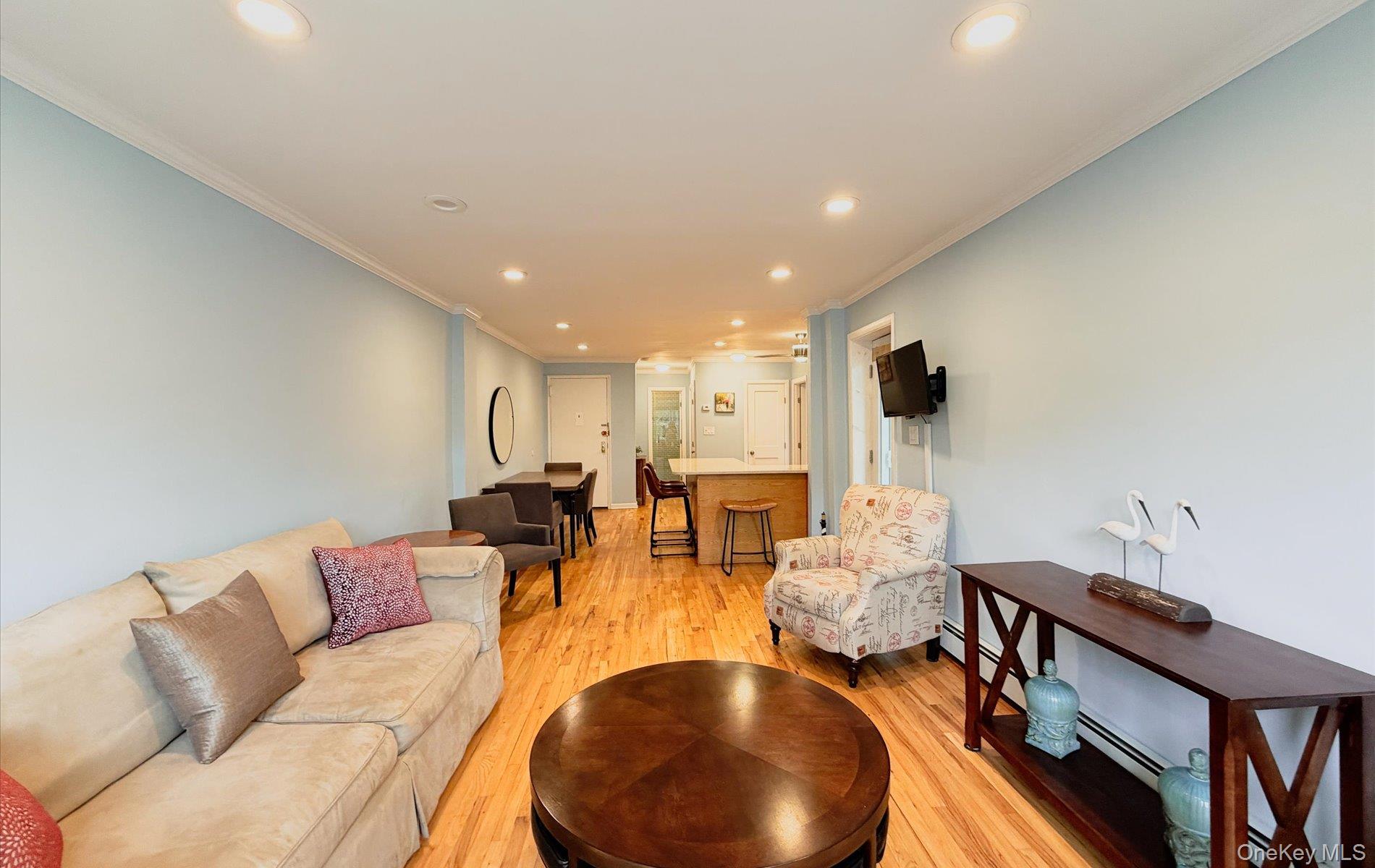 42-30 Douglaston Parkway 5l Property Photo 5