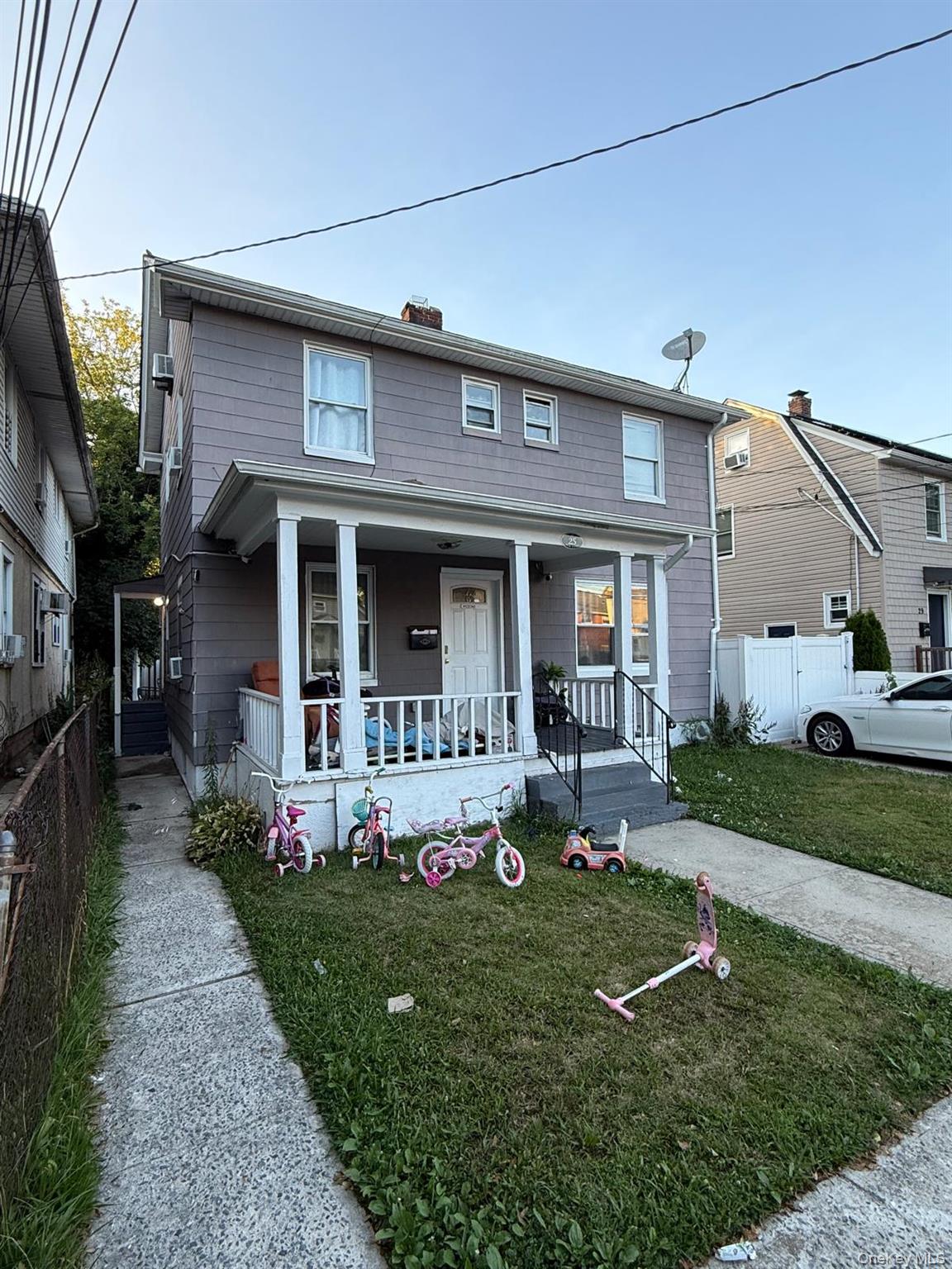 25 Webb Avenue Property Photo 2