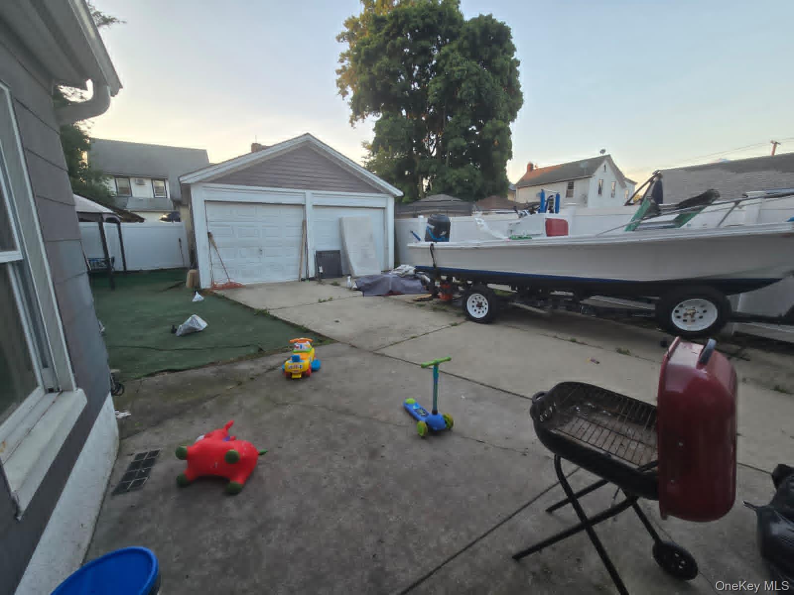 25 Webb Avenue Property Photo 5