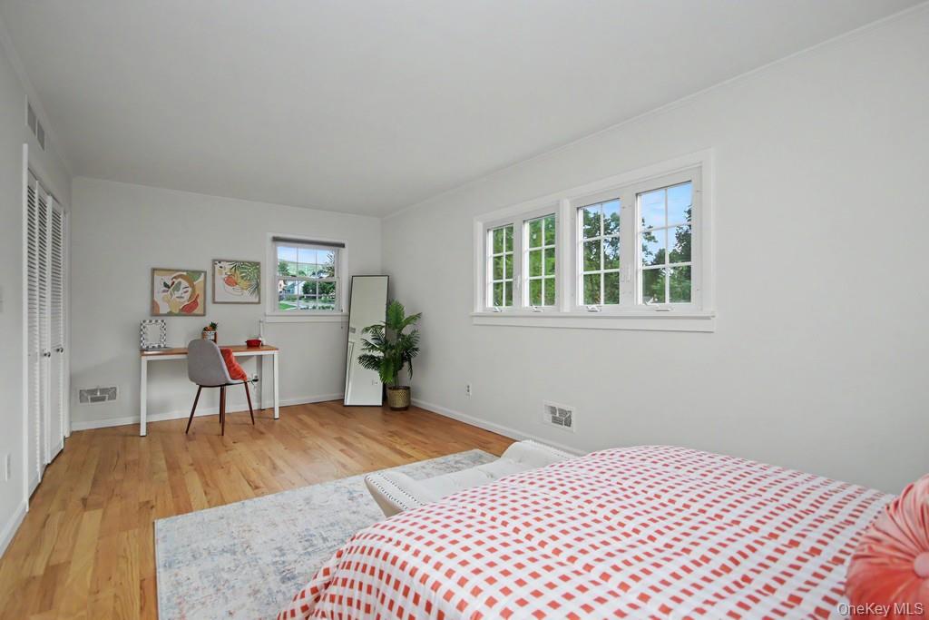 17 Talbot Avenue Property Photo 37