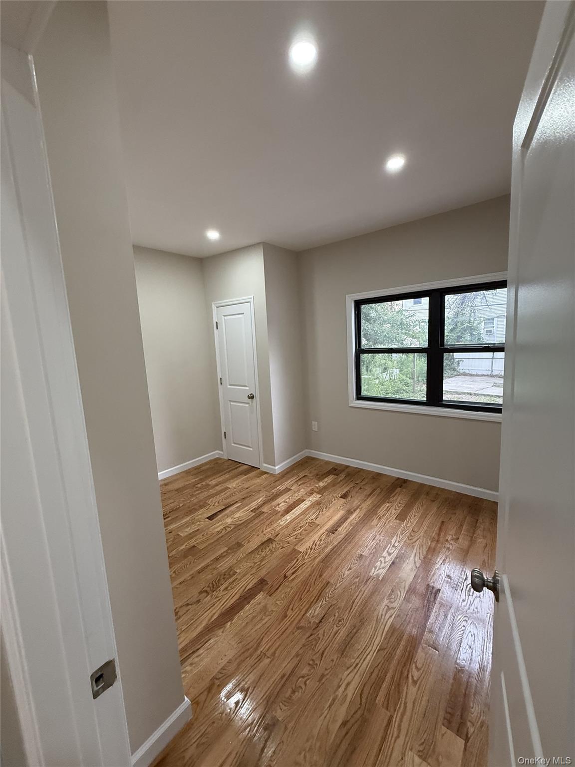 8915 86th Street Property Photo 10