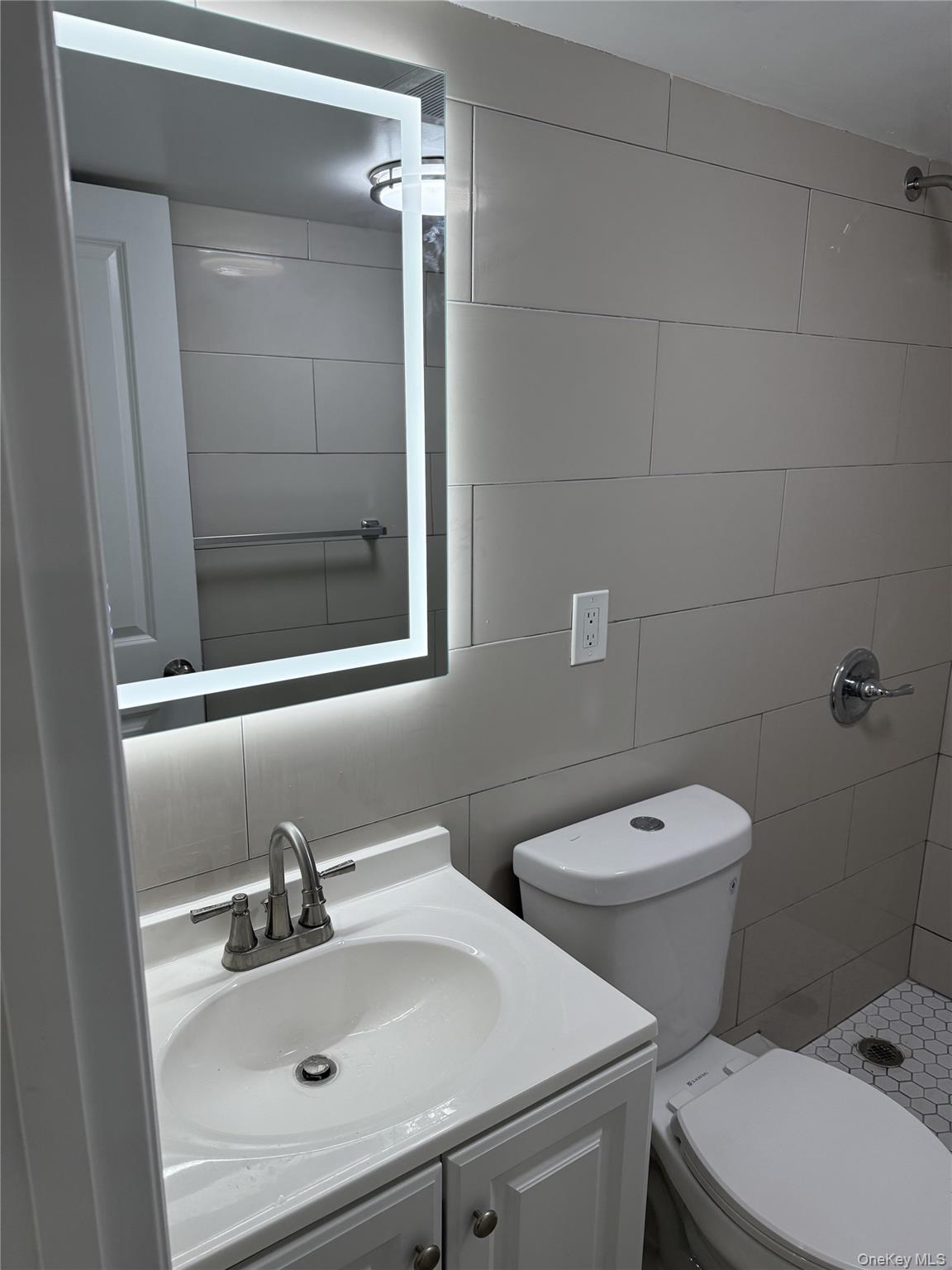 8915 86th Street Property Photo 20