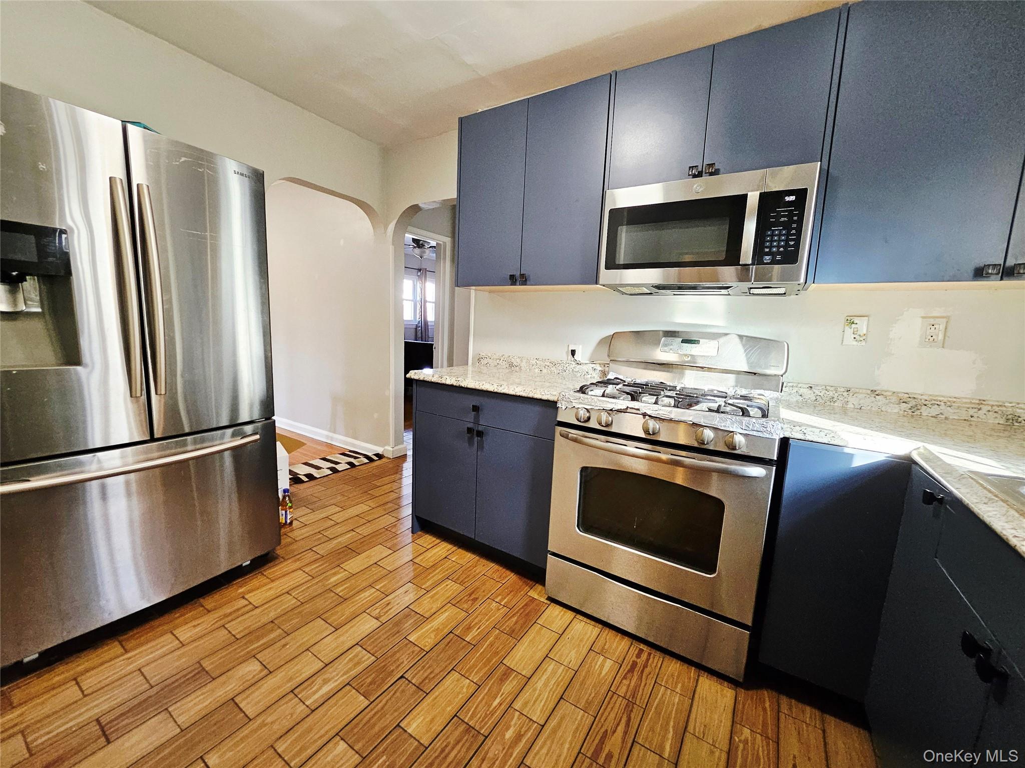 8333 251st Street Property Photo 8