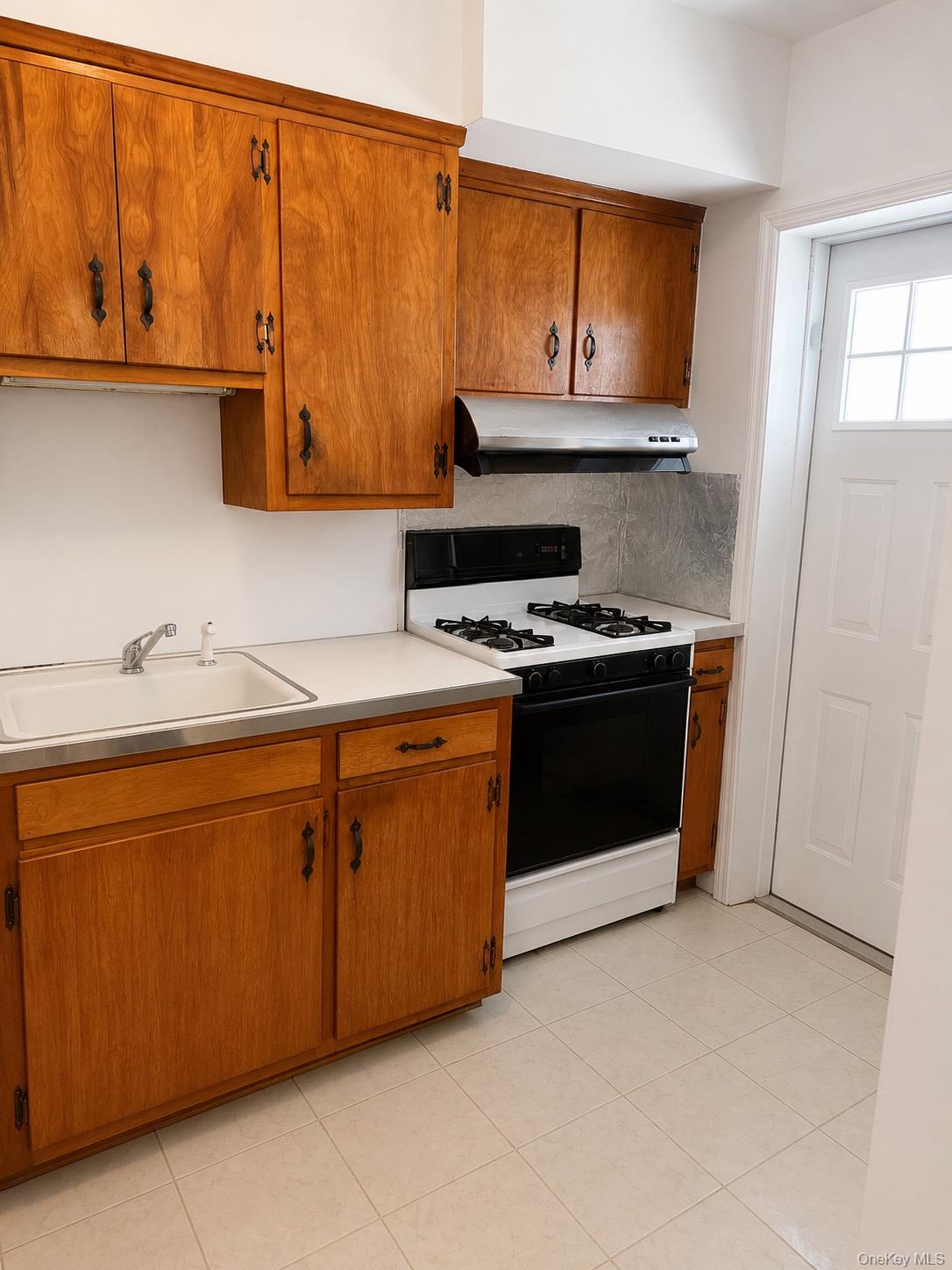 1019 116th Street Property Photo 6