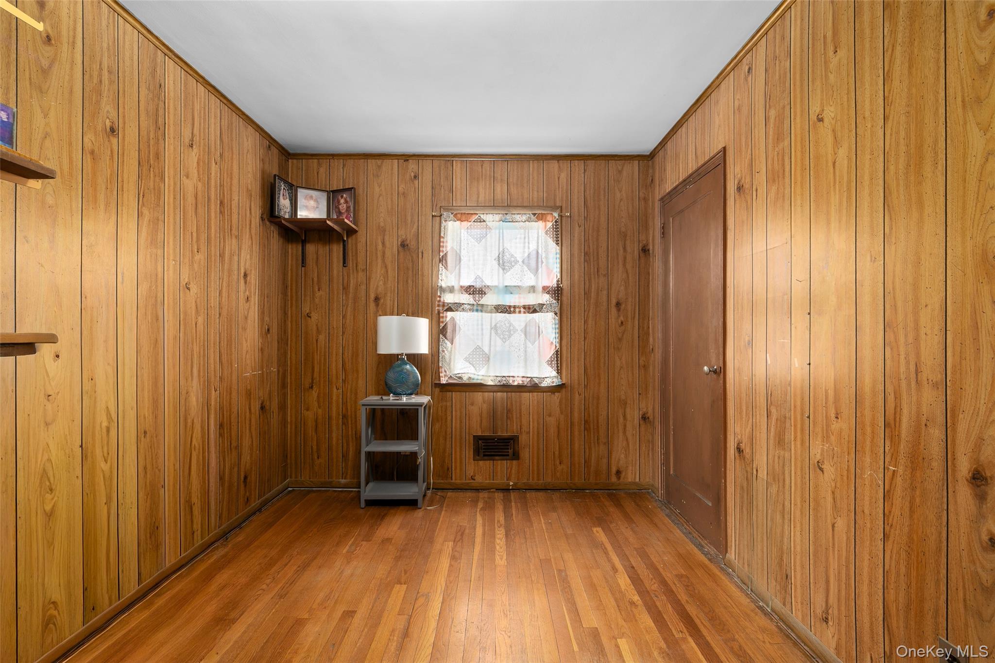 2975 Oceanside Road Property Photo 13