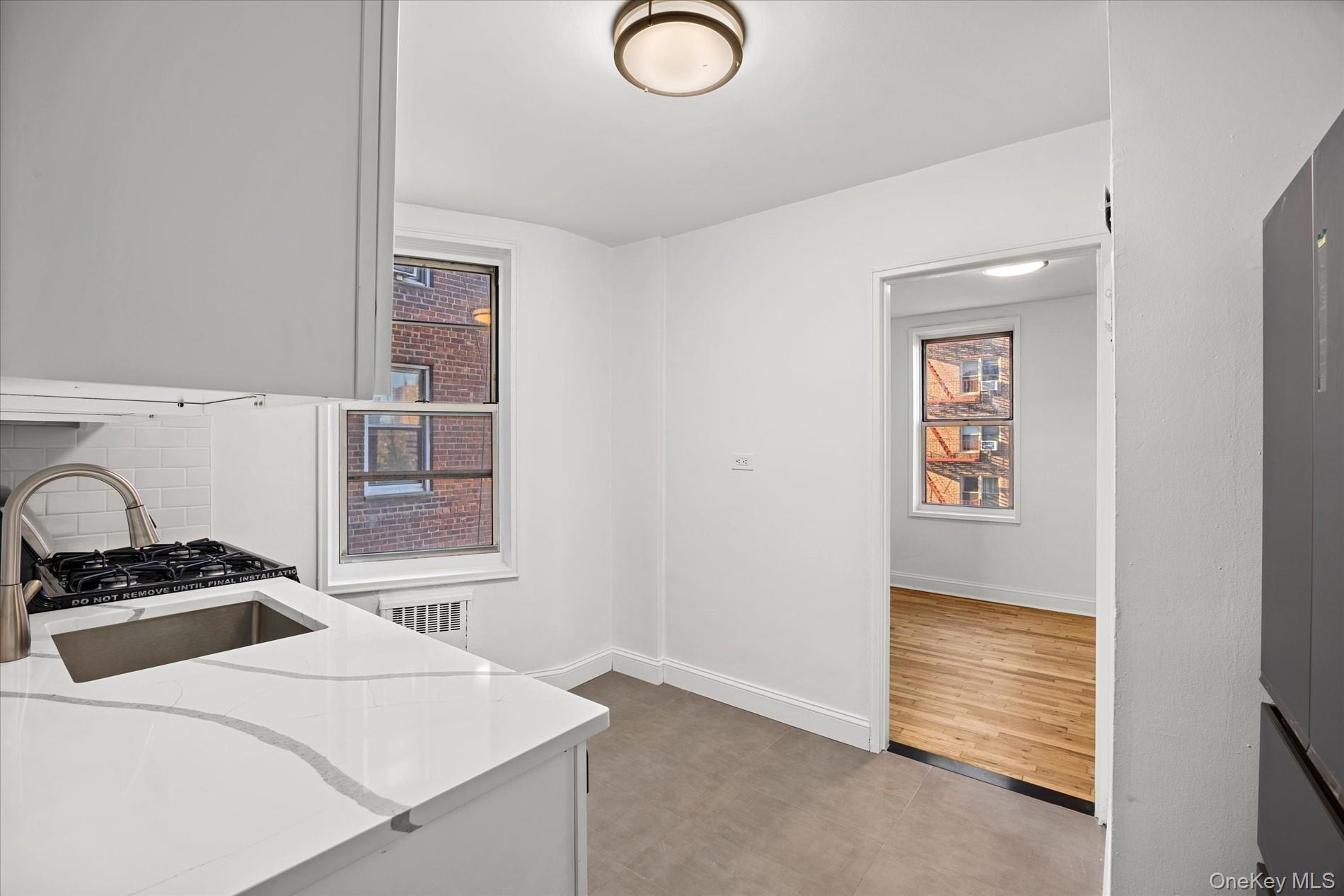 67-30 Clyde Street 3b Property Photo 3