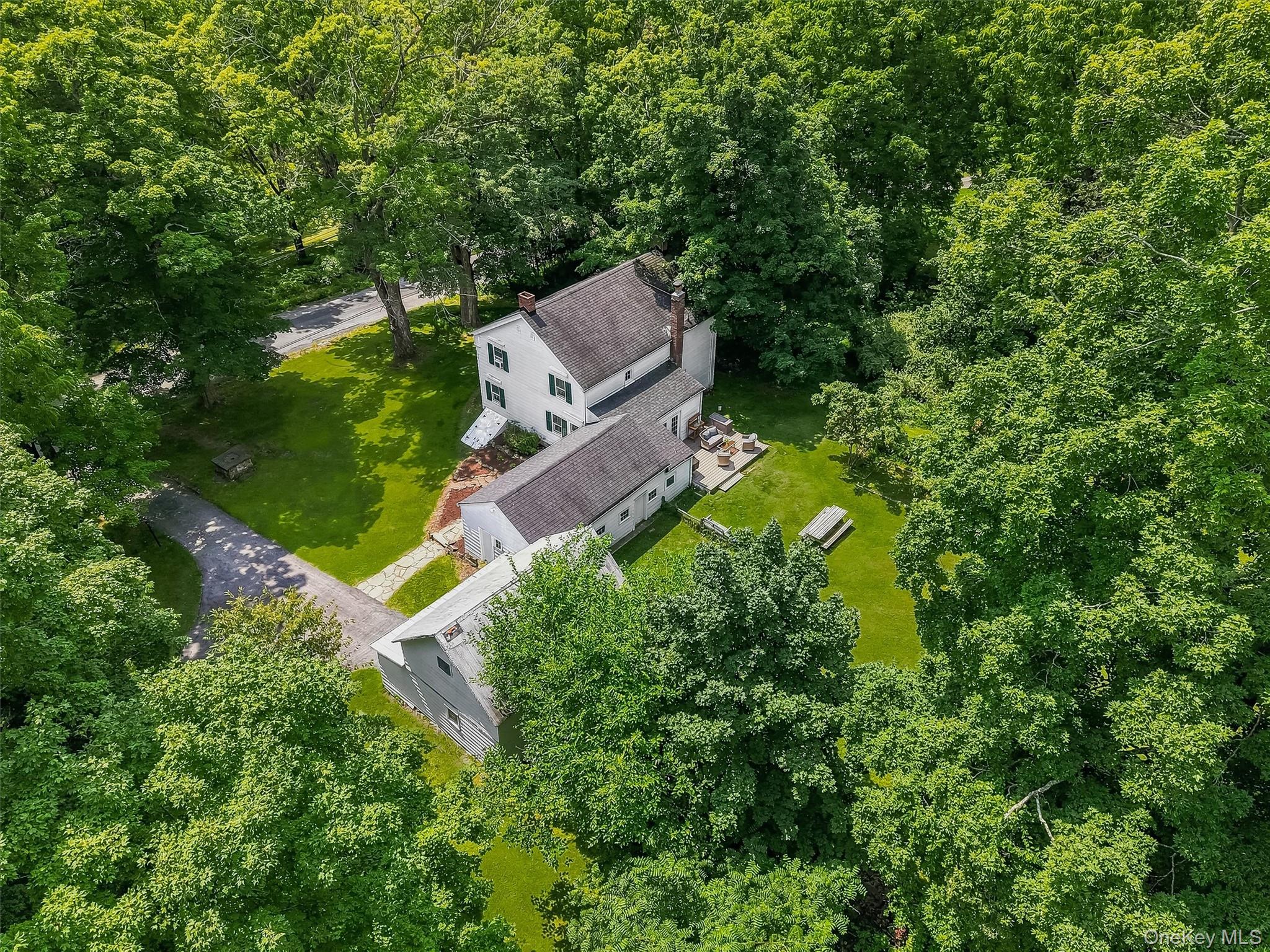 51 Mountainside Road Property Photo 1