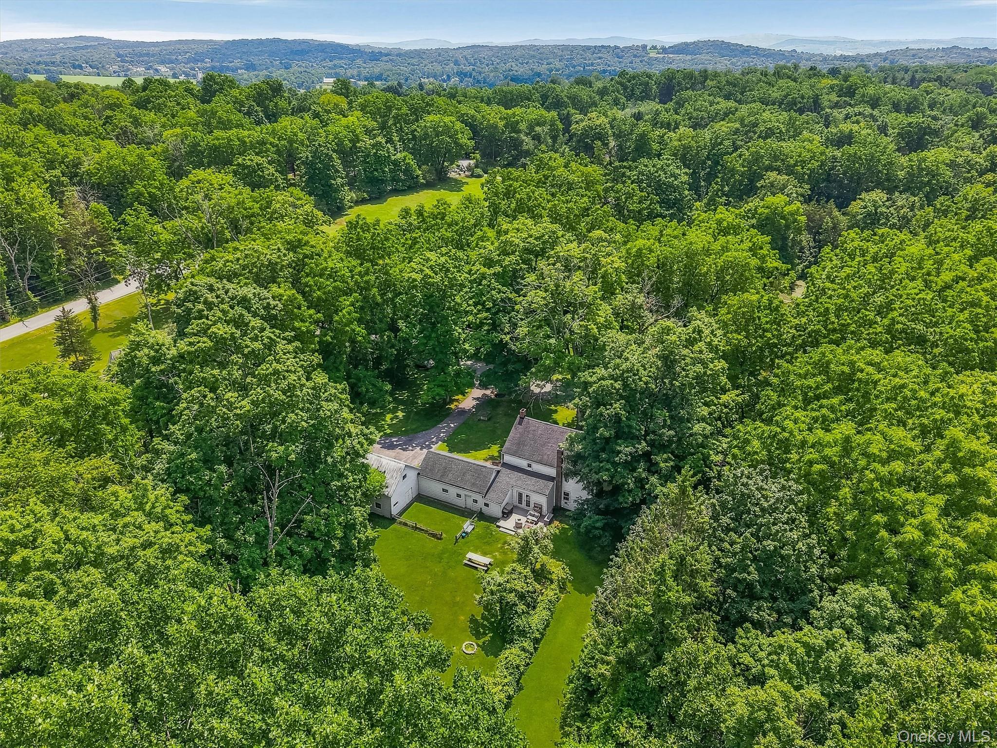 51 Mountainside Road Property Photo 40