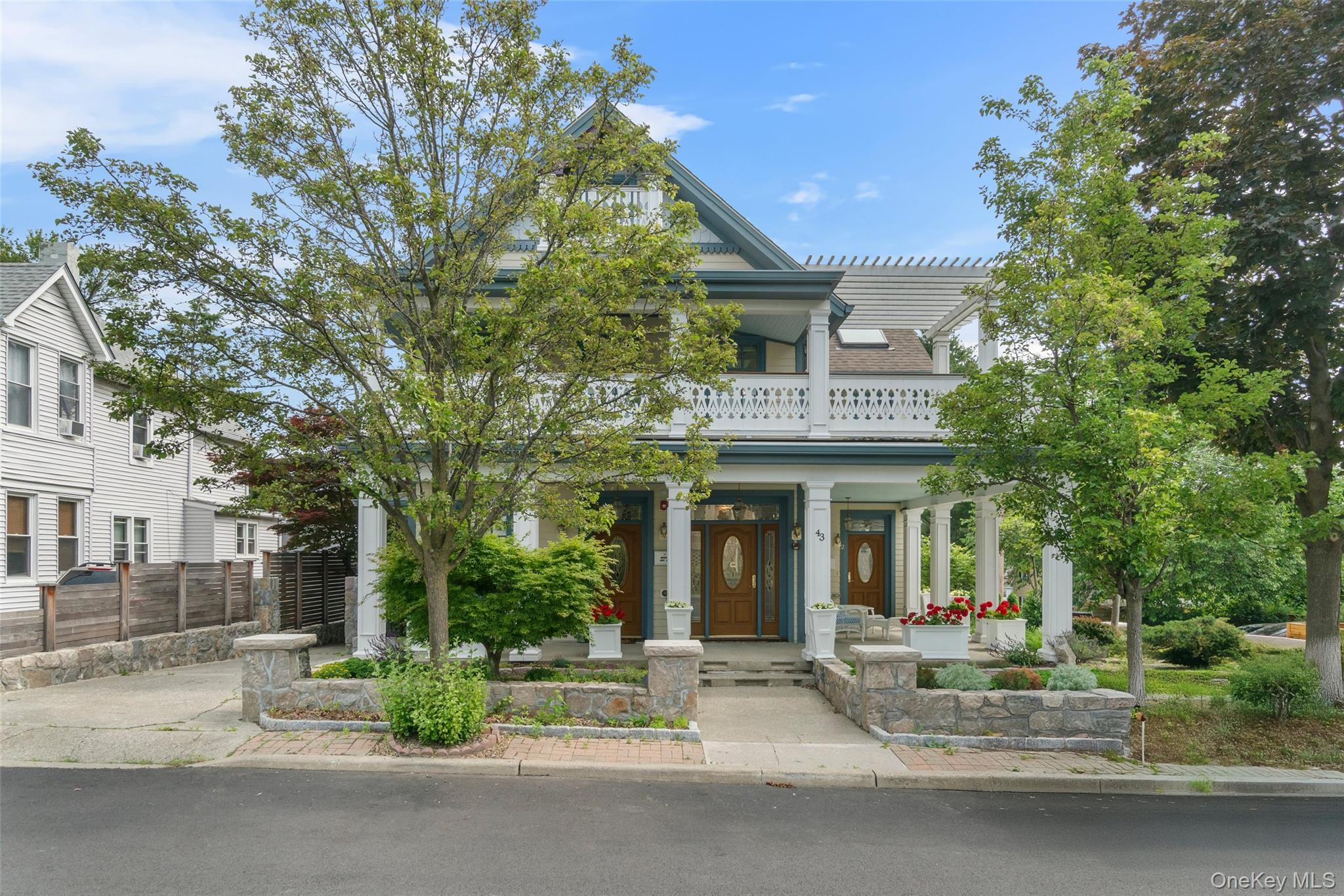 43 Ackerman Street 2 Property Photo 1
