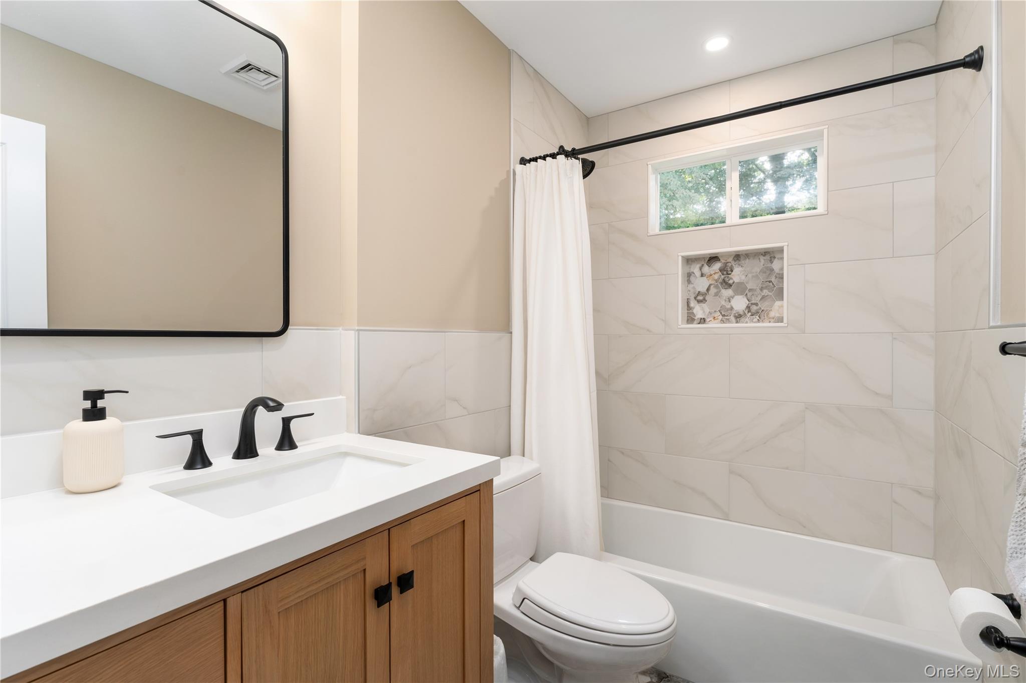 13 Longford Street Property Photo 10
