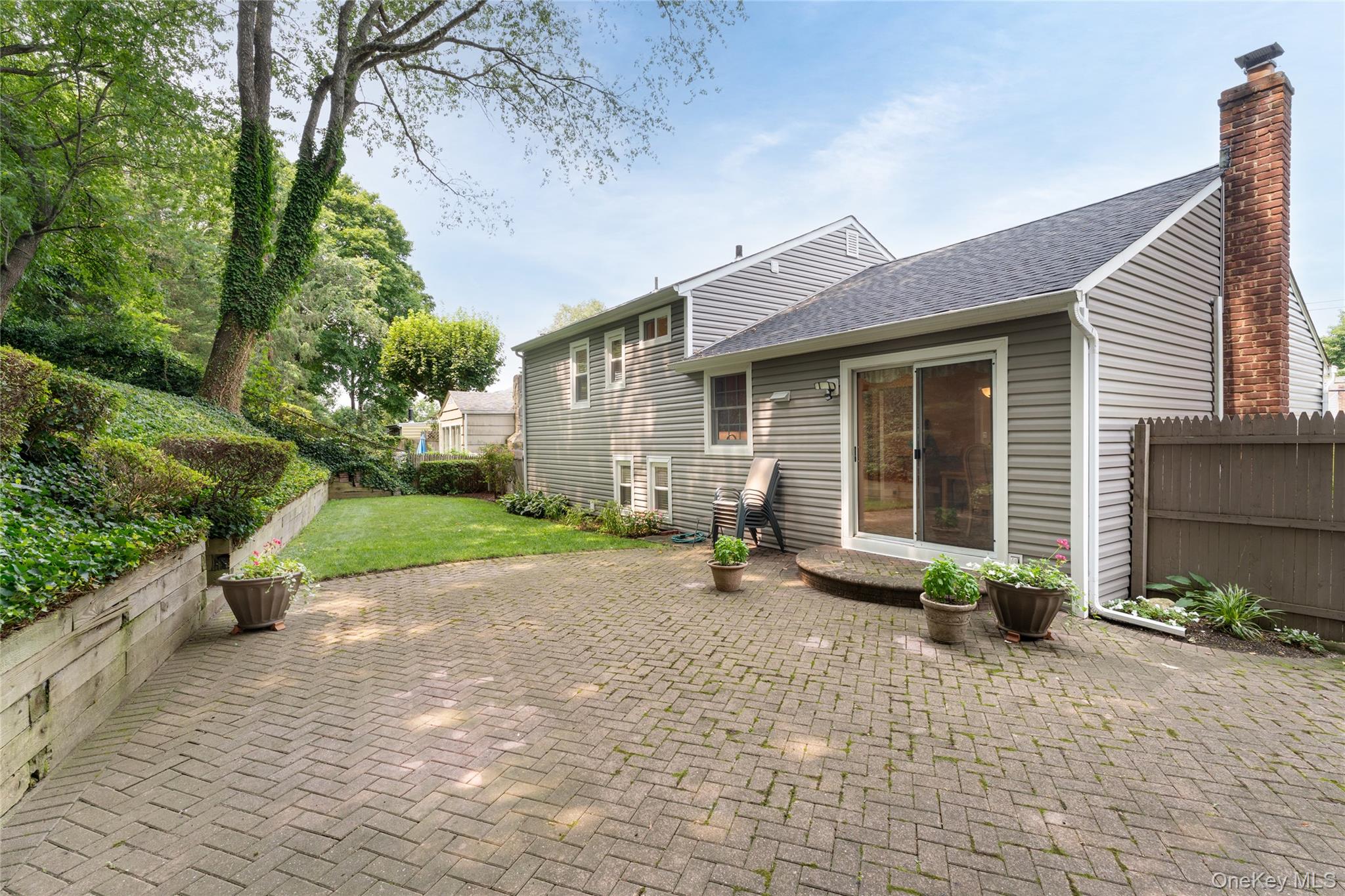 13 Longford Street Property Photo 30