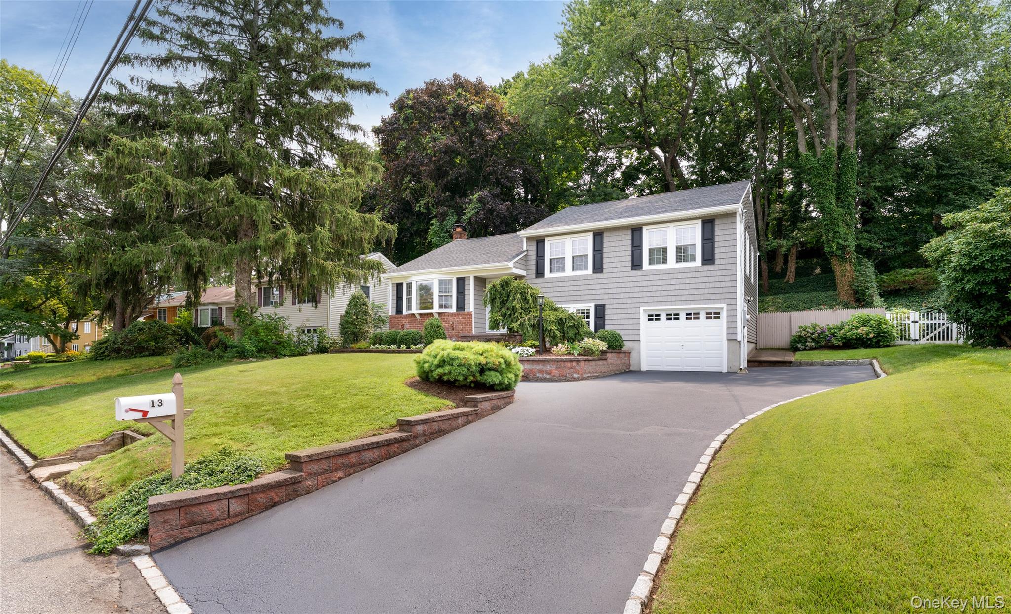 13 Longford Street Property Photo 31