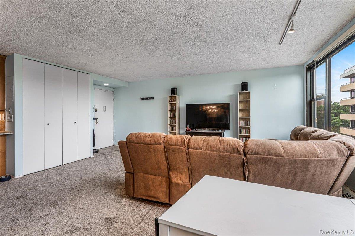 162-10 Powells Cove Boulevard 7d Property Photo 5