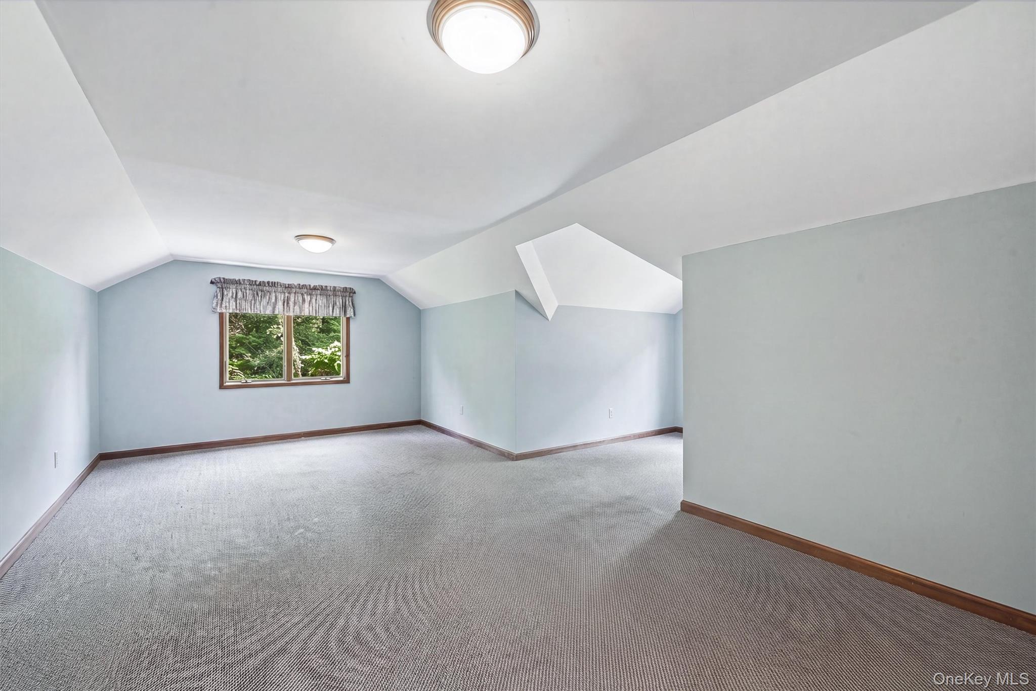 7 Greenfield Drive Property Photo 34