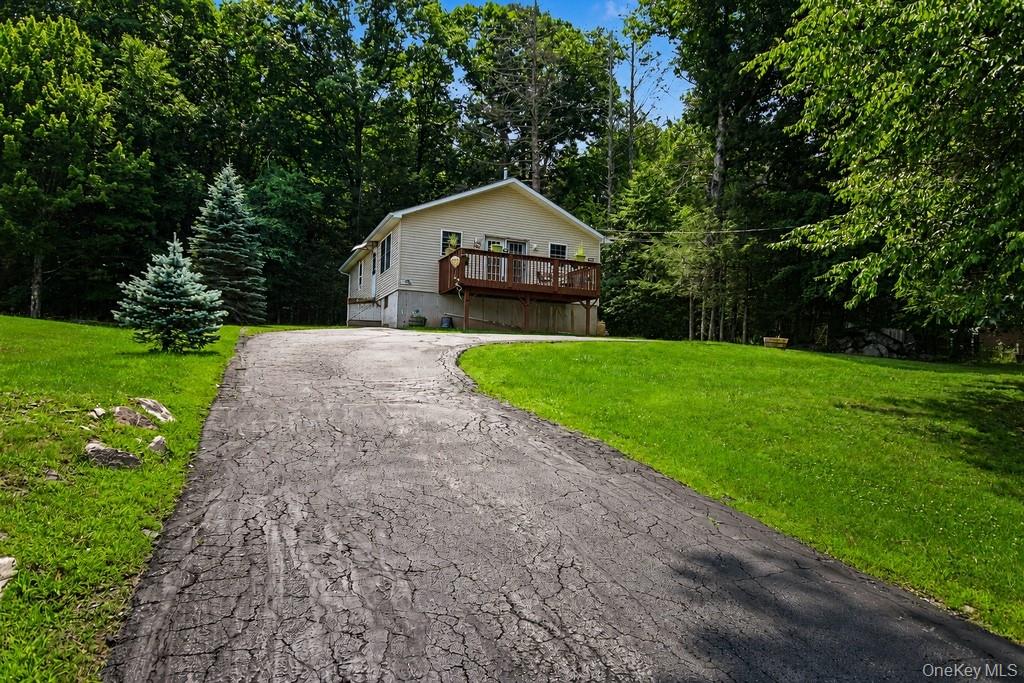 416 Rock Hill Drive Property Photo 1