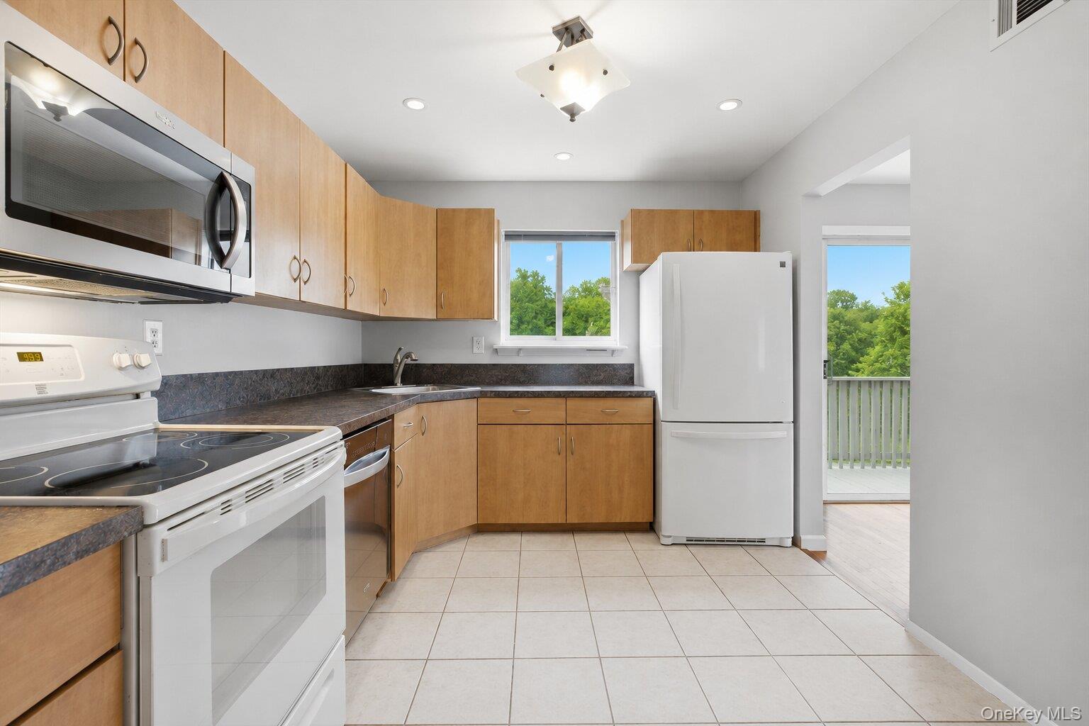 184 Long Hill Drive A Property Photo 23