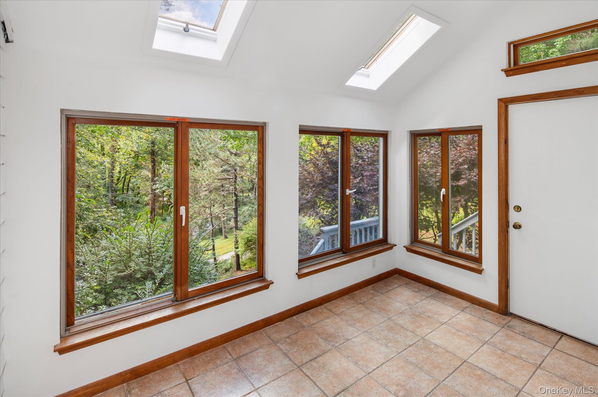 275 Todd Road Property Photo 3