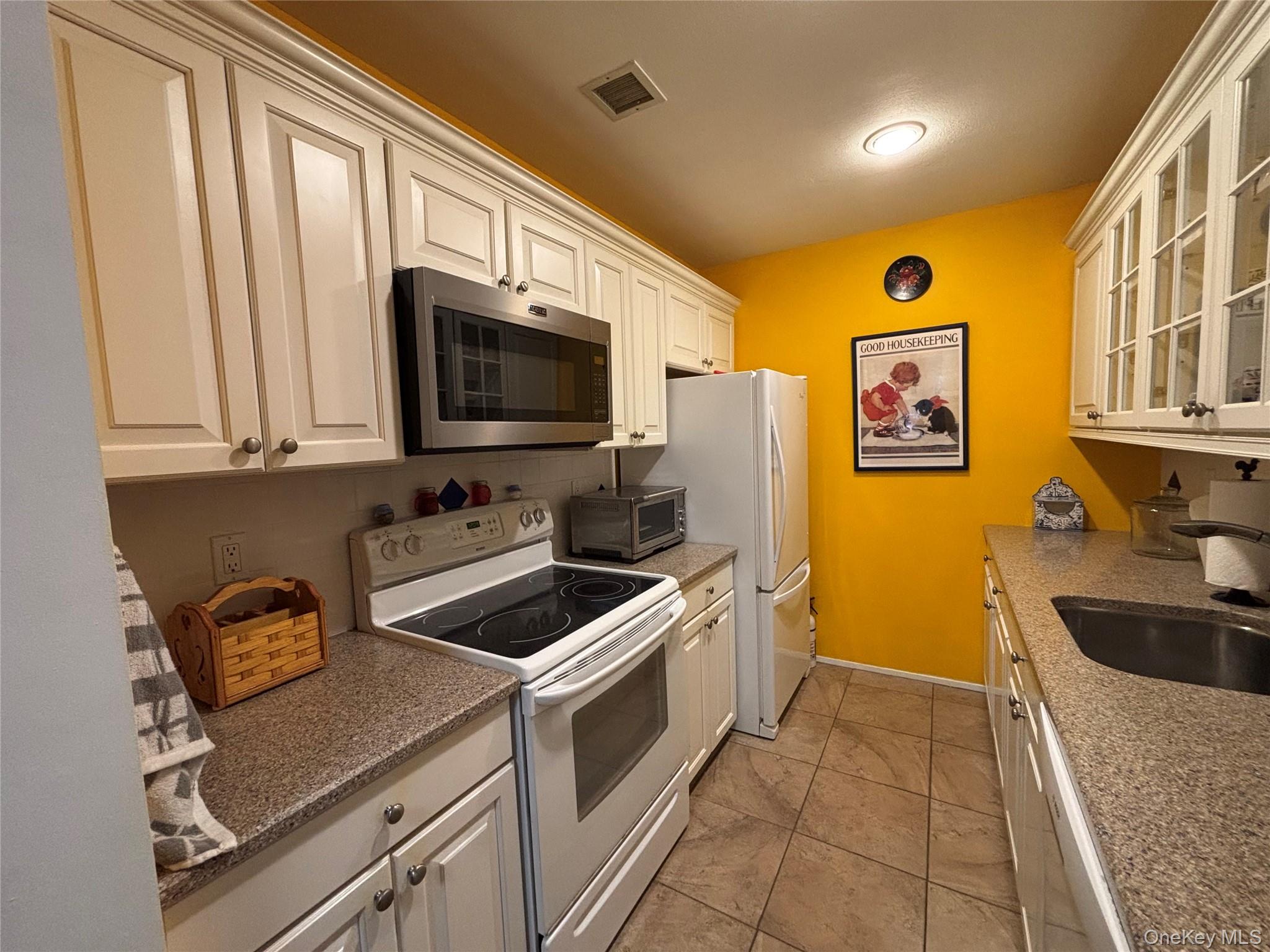 31 Anchor Street U Property Photo 7