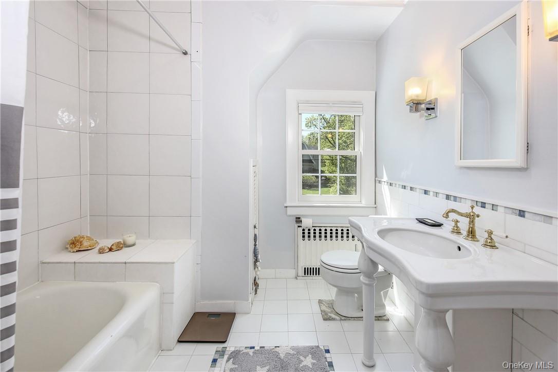 26 Earlwoode Drive Property Photo 12