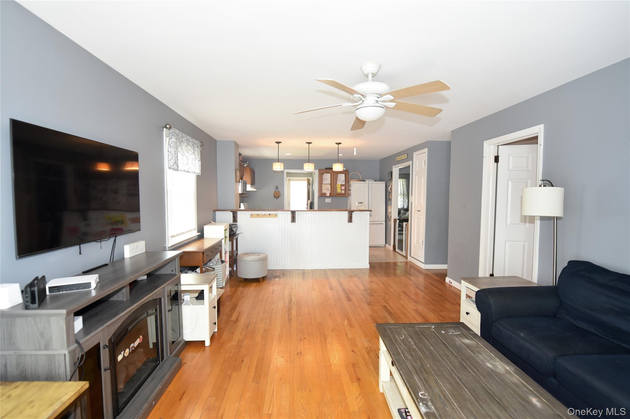 67 Iris Avenue Property Photo 6
