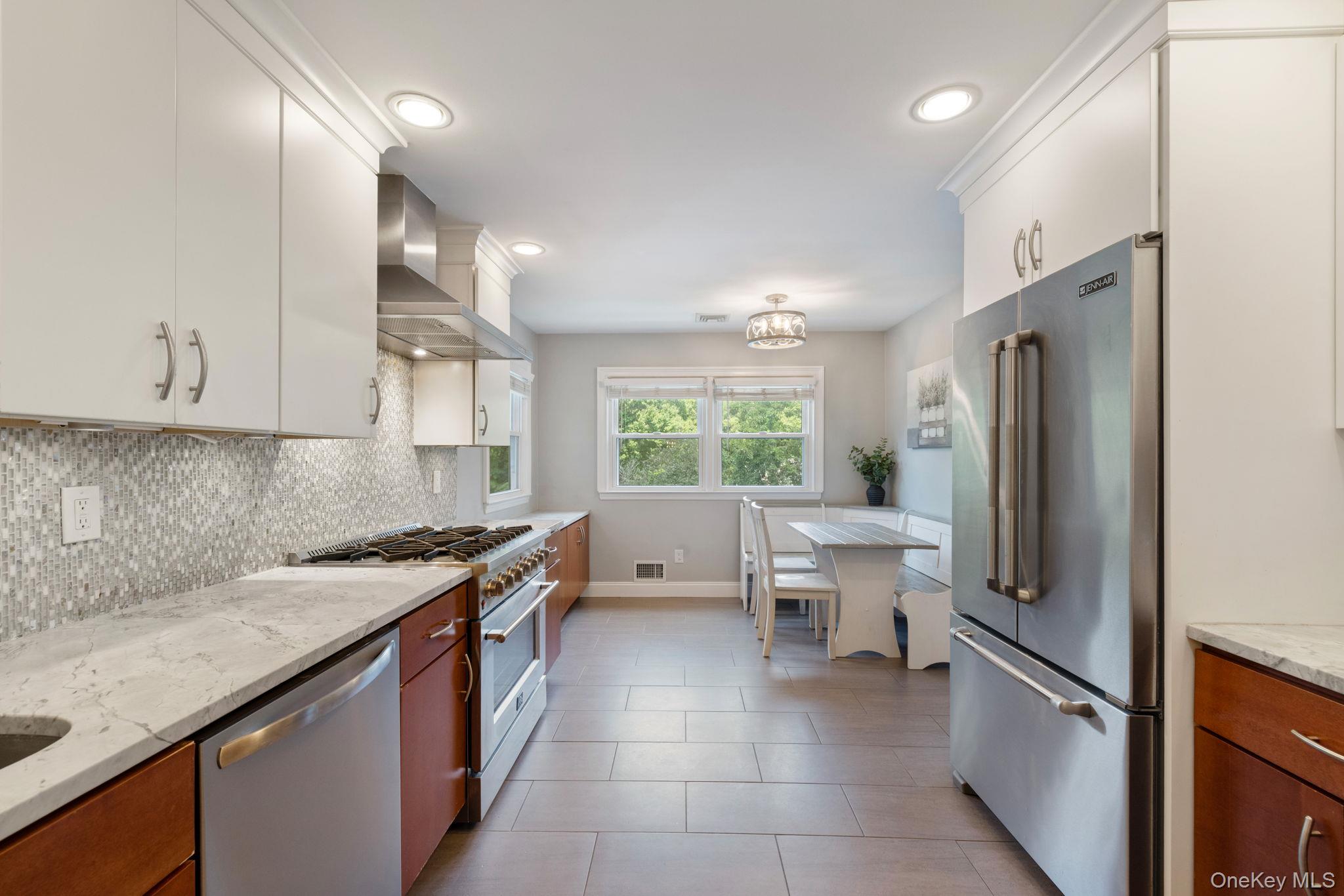 9 Behrendt Drive Property Photo 2