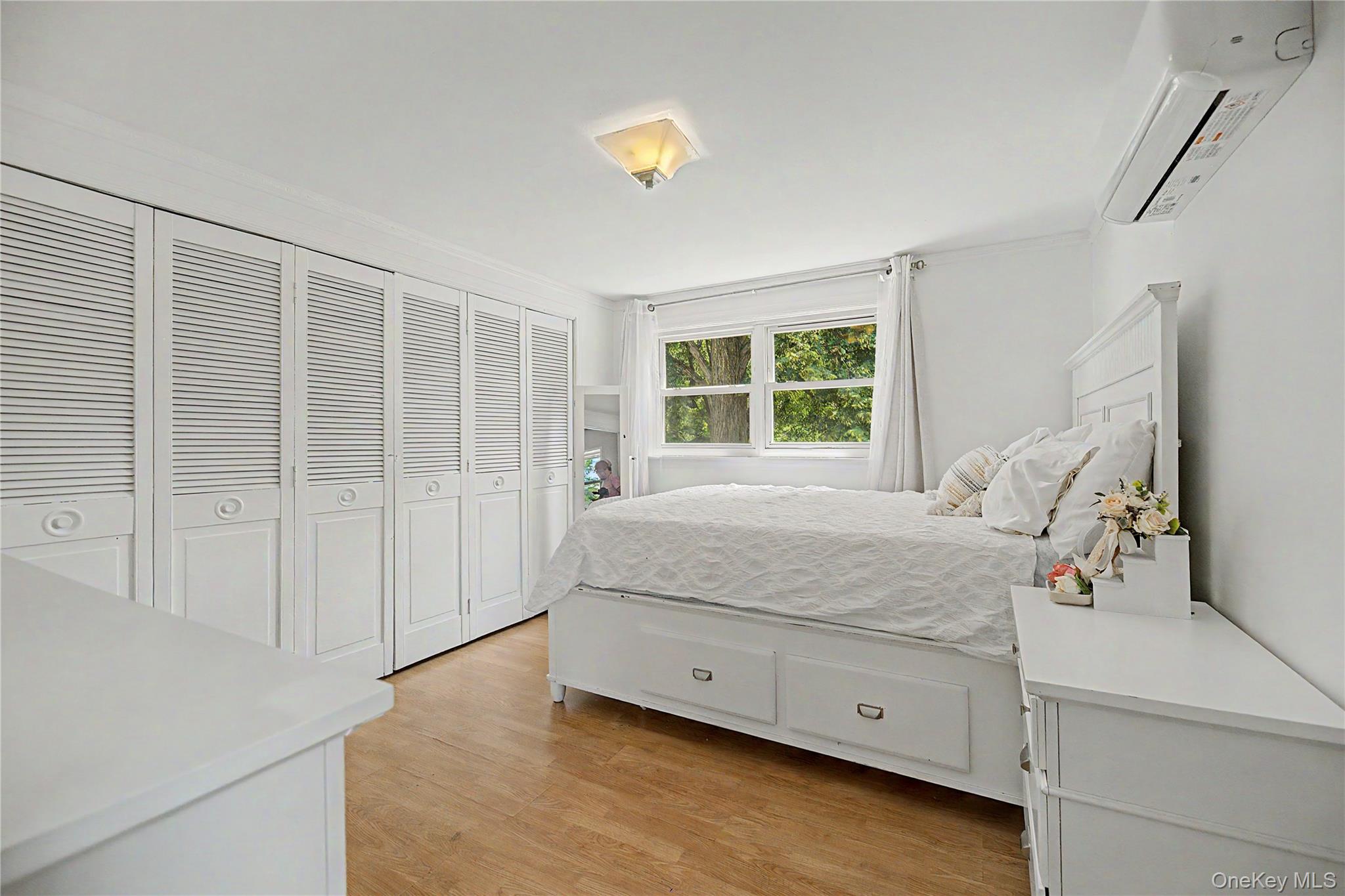 12 Saratoga Road Property Photo 15
