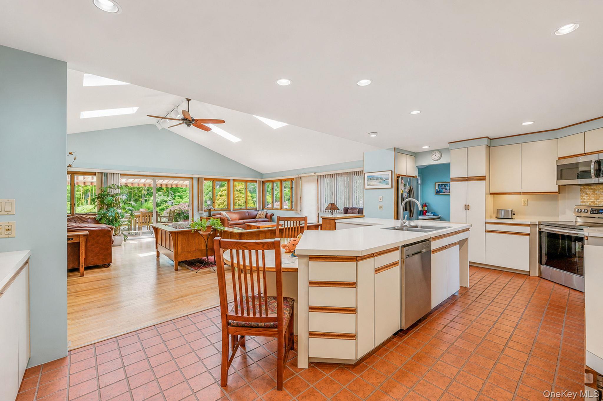 3 Oak Court Property Photo 9