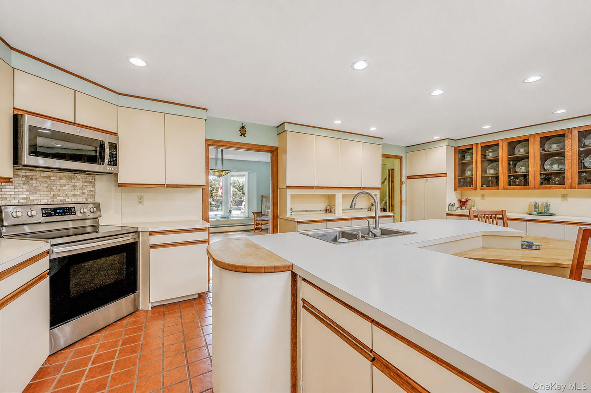 3 Oak Court Property Photo 11