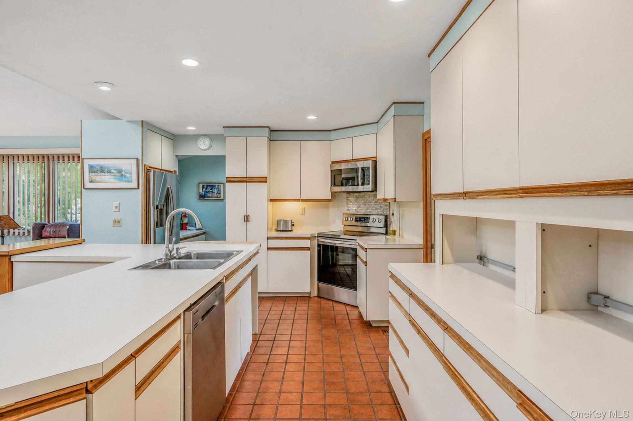 3 Oak Court Property Photo 12