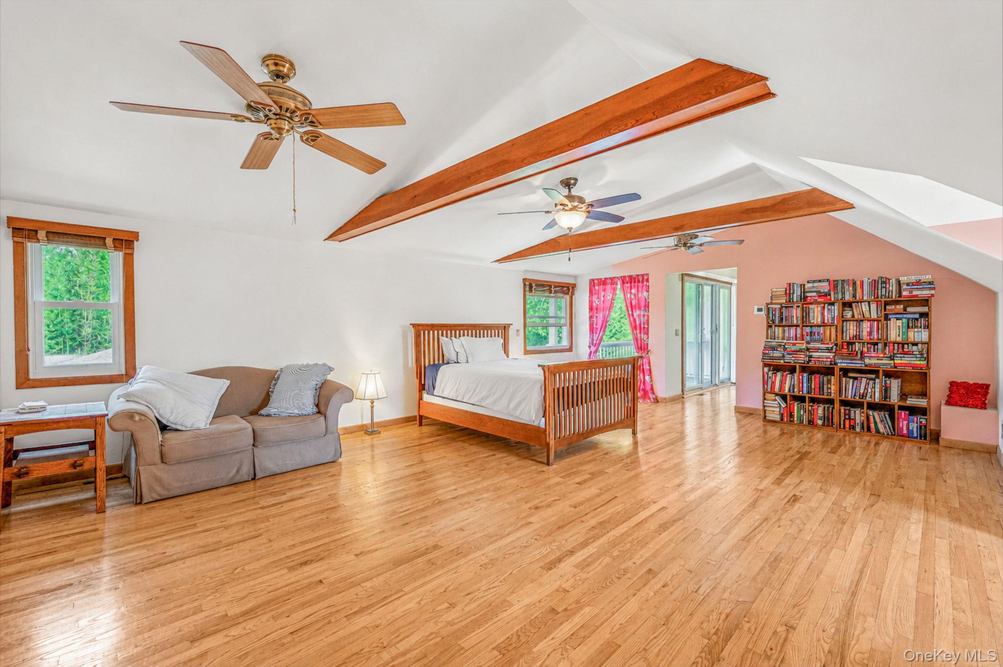 3 Oak Court Property Photo 25