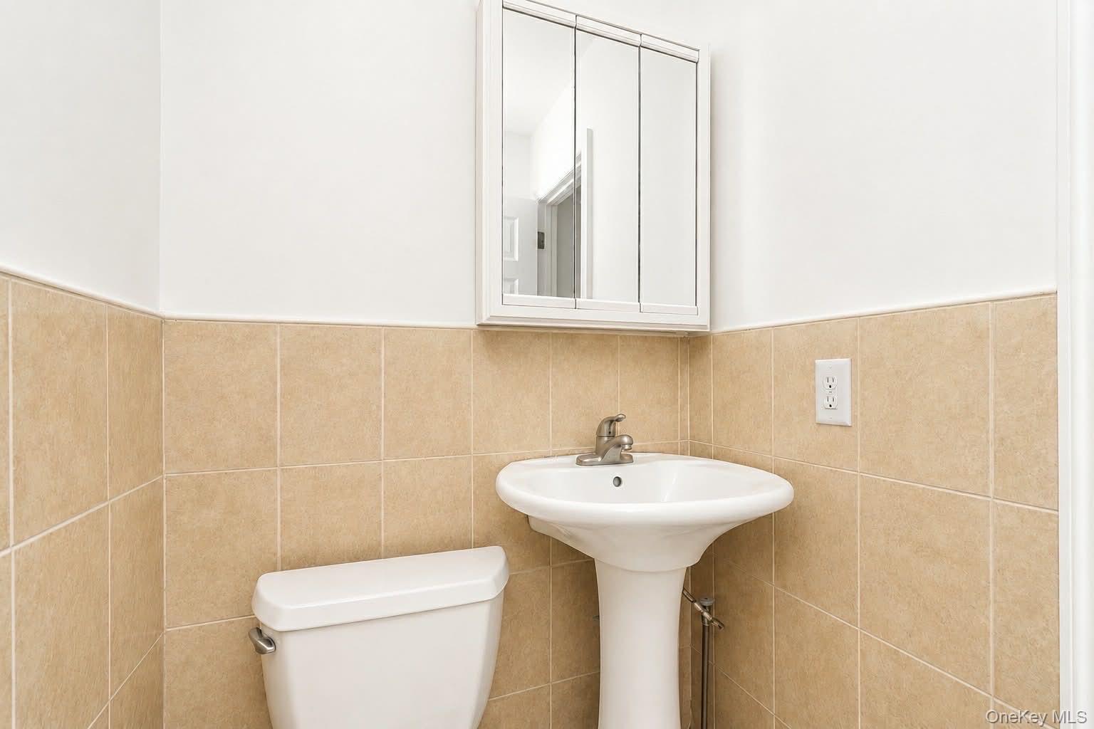 1410 E 52nd Street Property Photo 14