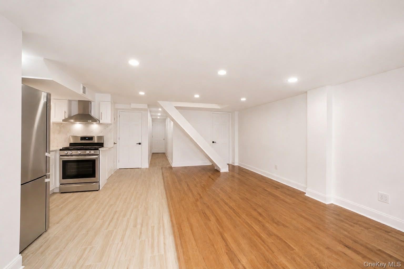 1410 E 52nd Street Property Photo 16