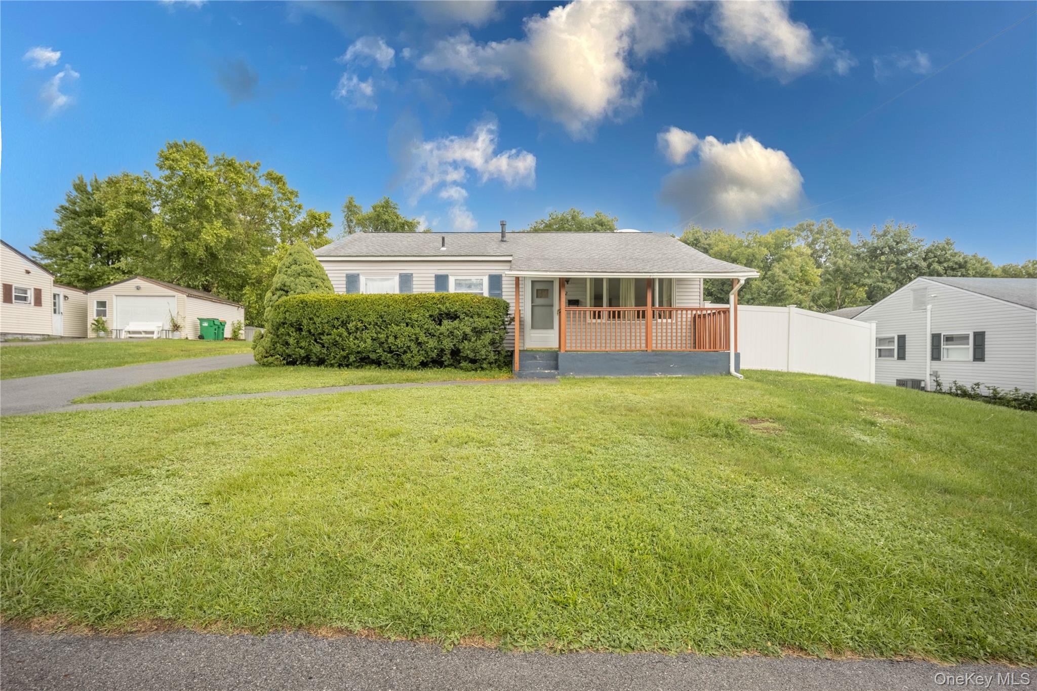 32 Peter Cooper Drive Property Photo 1