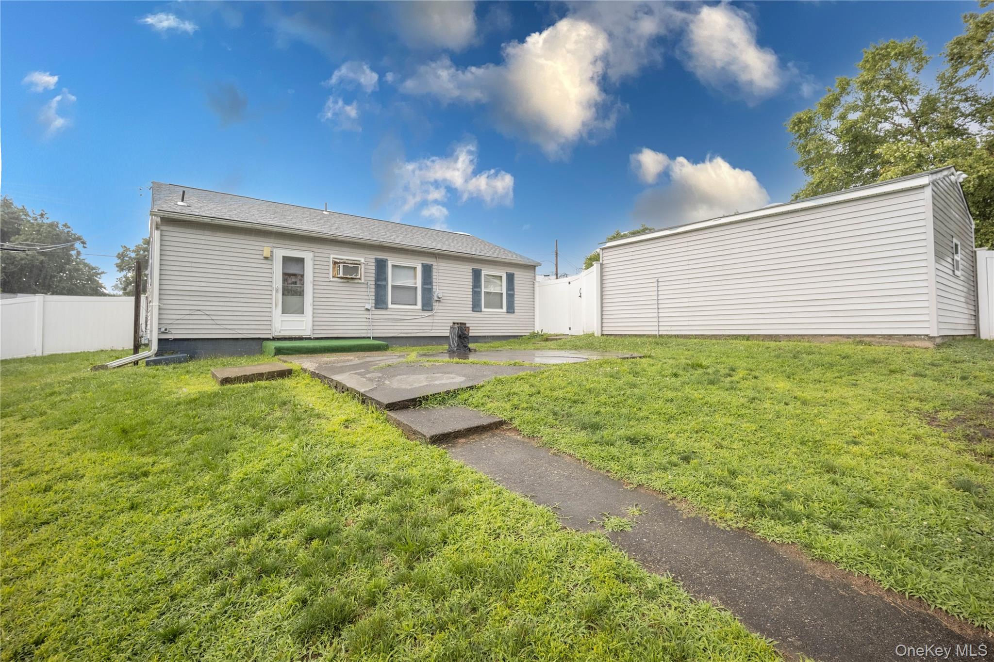 32 Peter Cooper Drive Property Photo 17