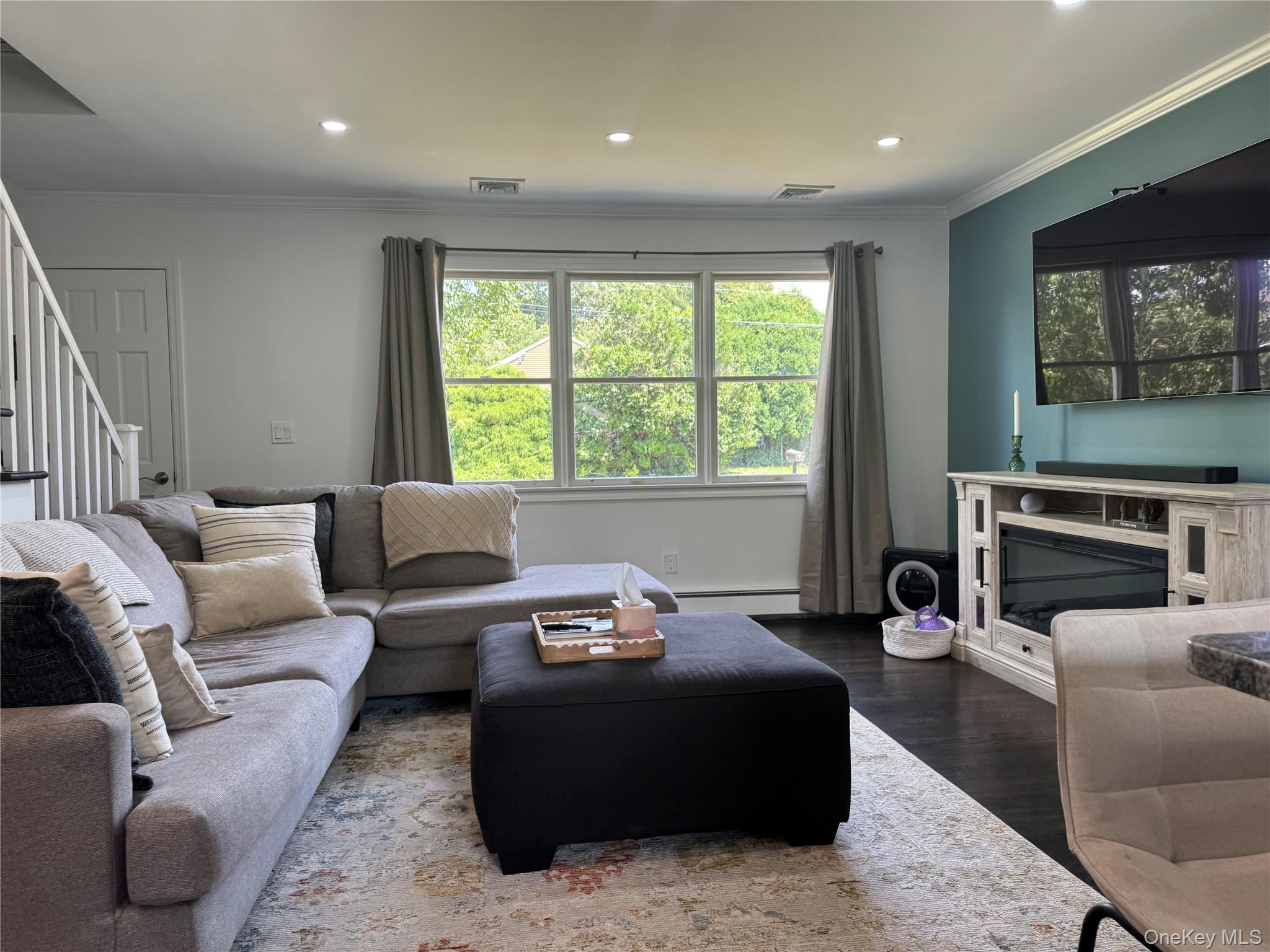 24 Miller Avenue Property Photo 4