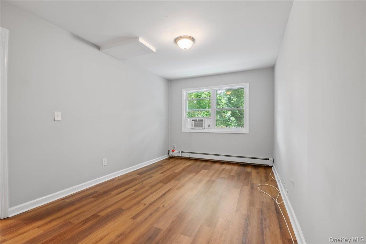 1241 Connetquot Avenue Property Photo 11