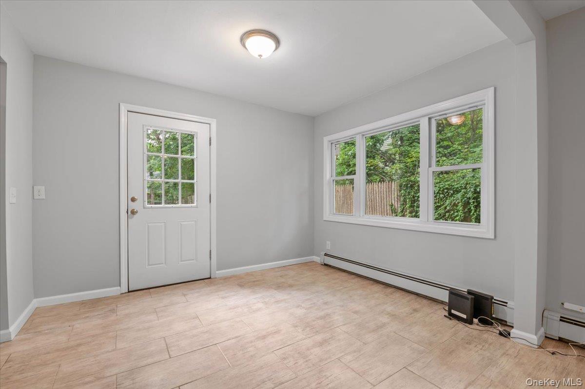 1241 Connetquot Avenue Property Photo 13