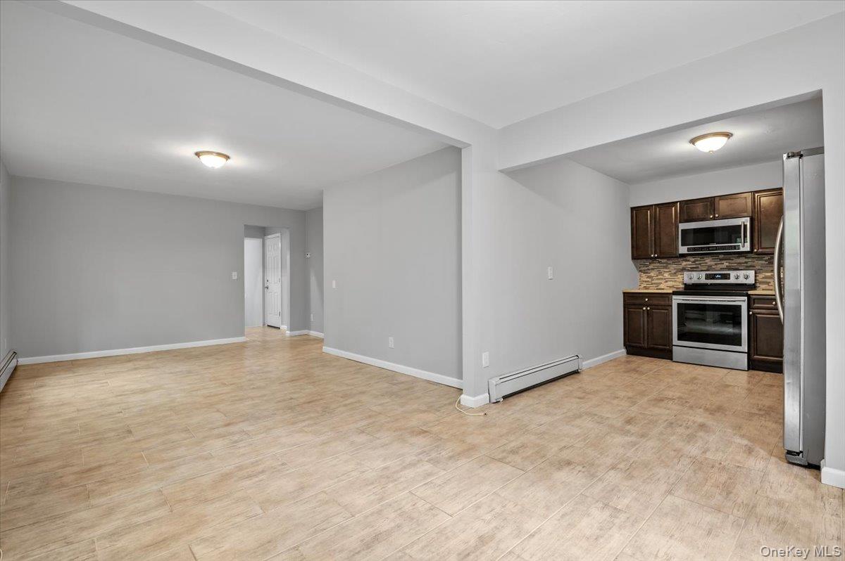 1241 Connetquot Avenue Property Photo 15