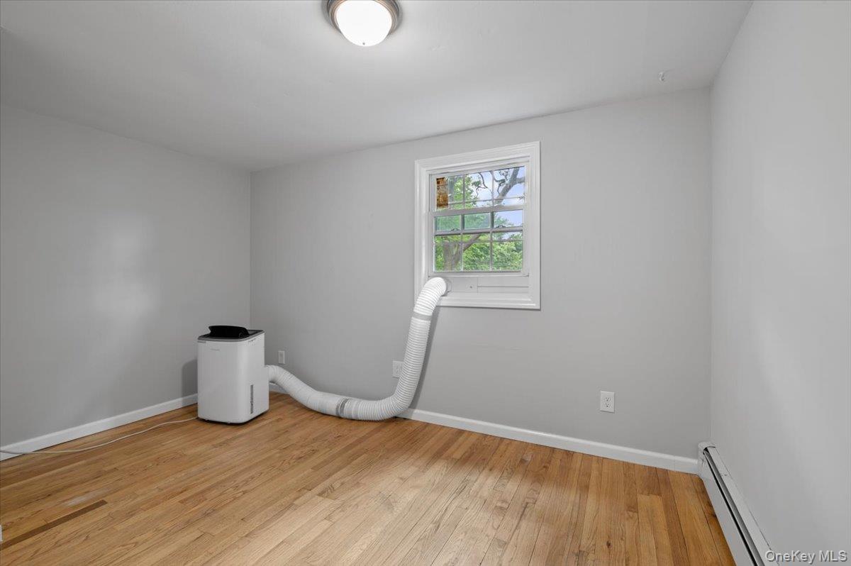 1241 Connetquot Avenue Property Photo 18