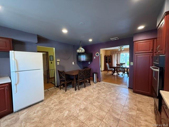 59 Farmers Avenue Property Photo 13