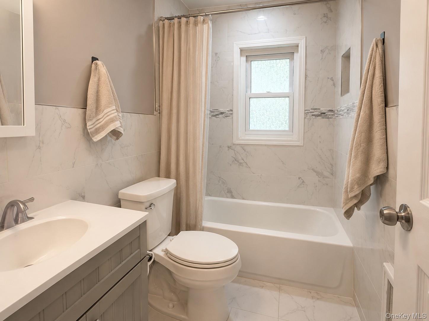 7 Lake Drive Property Photo 20