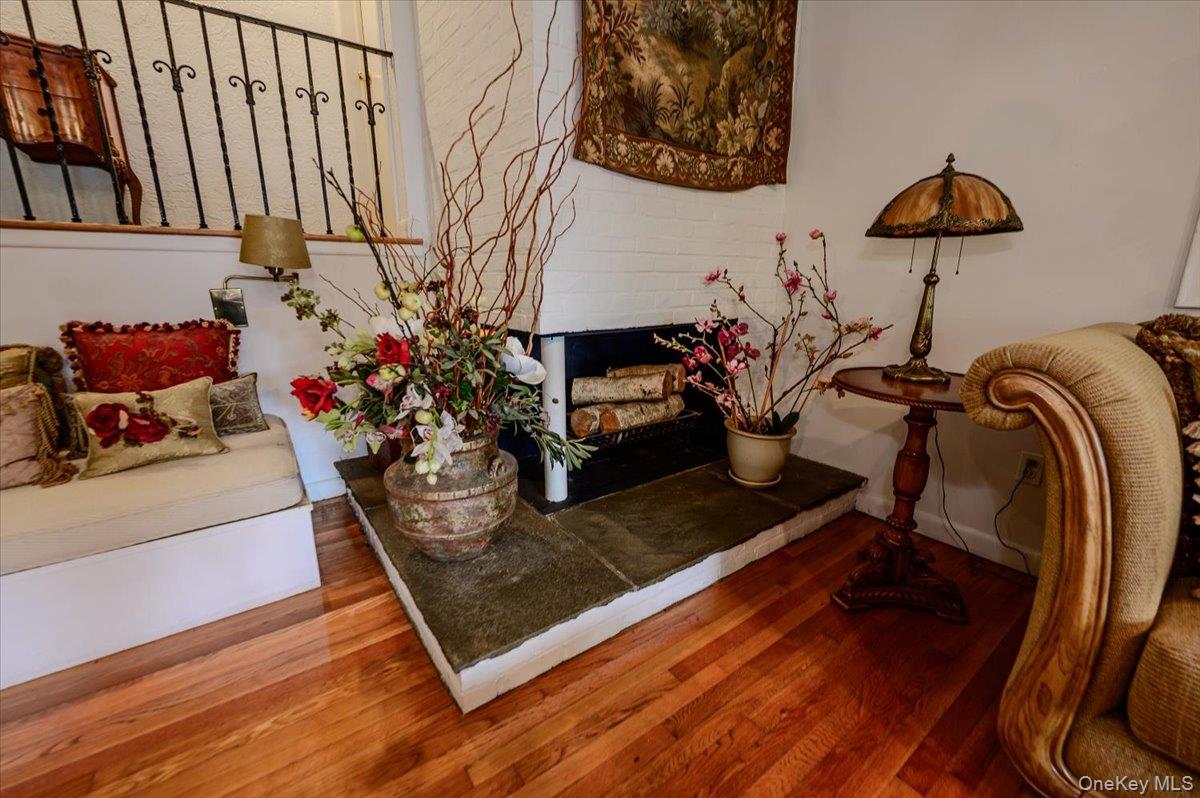 2514 Lindenmere Drive Property Photo 6