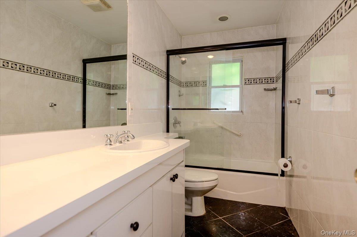 2514 Lindenmere Drive Property Photo 19