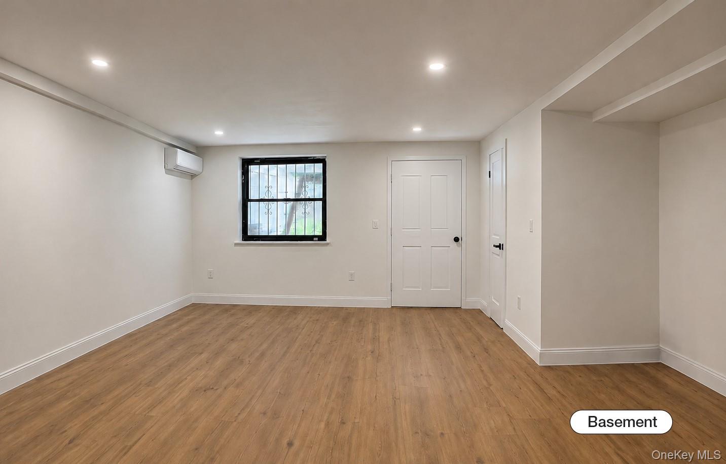 2942 Lurting Avenue Property Photo 10