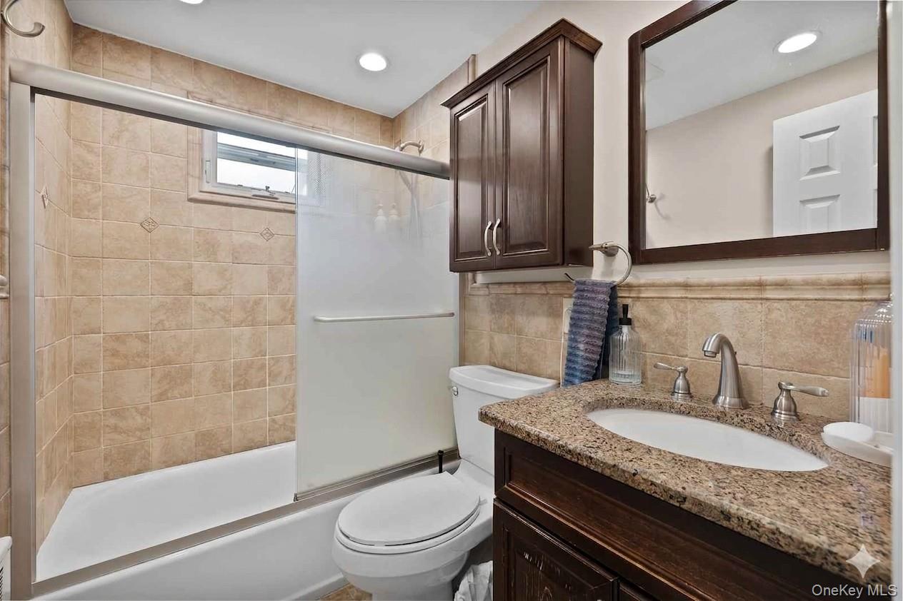 320 Aster Road Property Photo 19