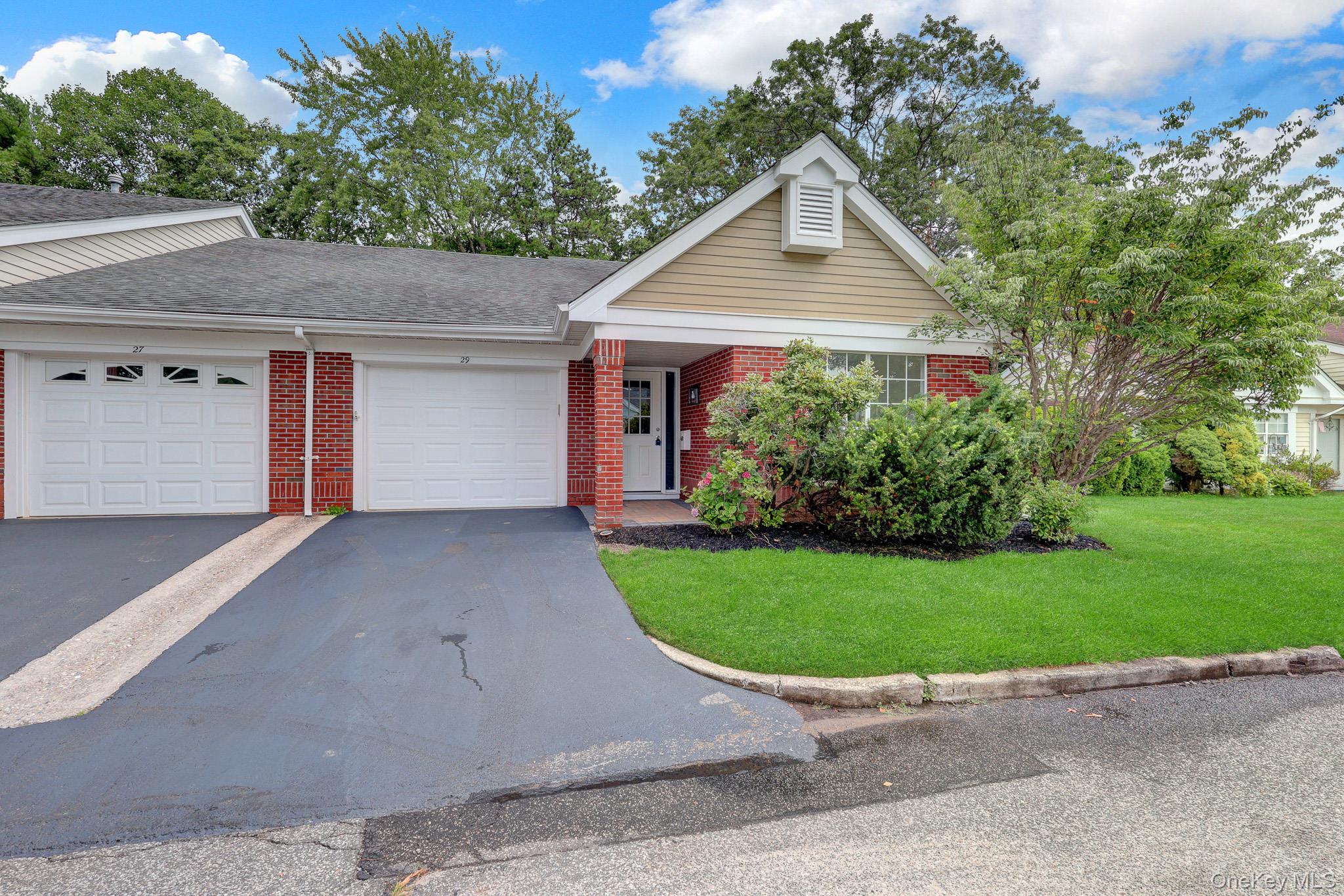 29 Glen Drive Property Photo 1