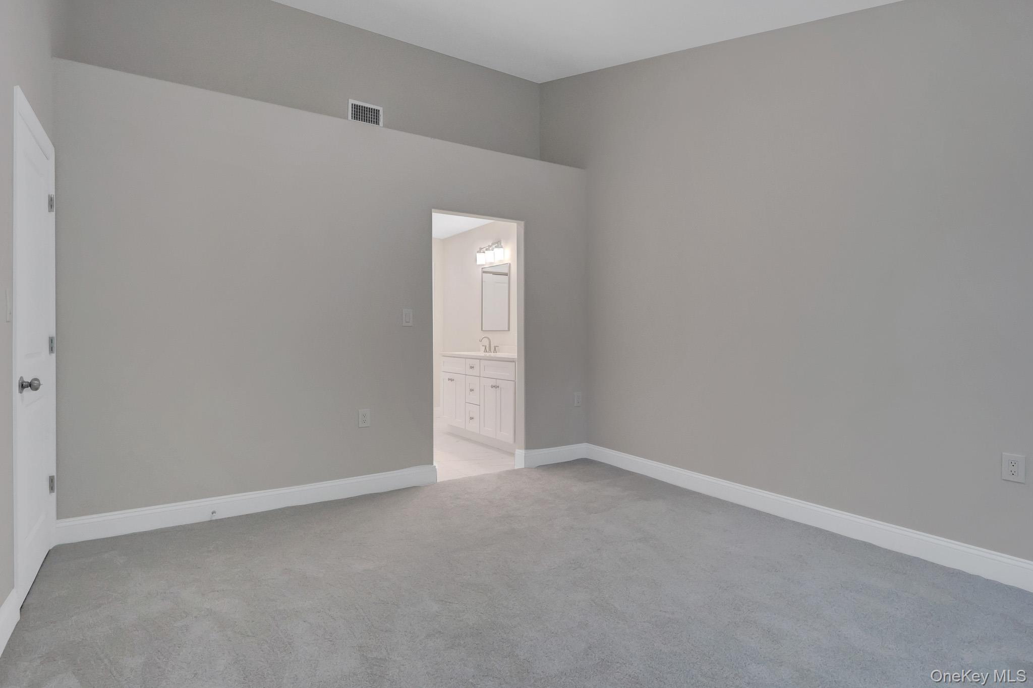 29 Glen Drive Property Photo 17
