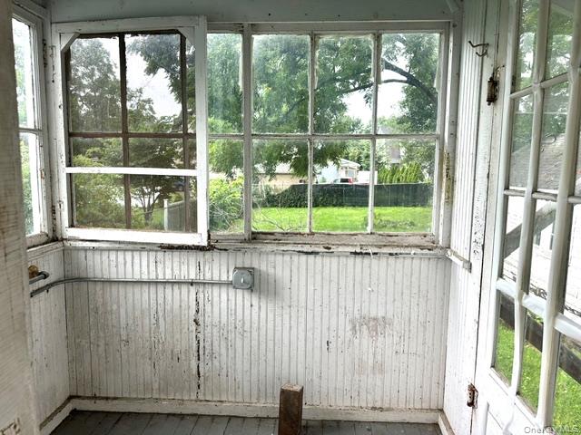 44 Davis Avenue Property Photo 15