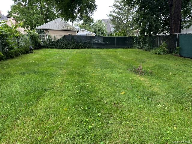 44 Davis Avenue Property Photo 29