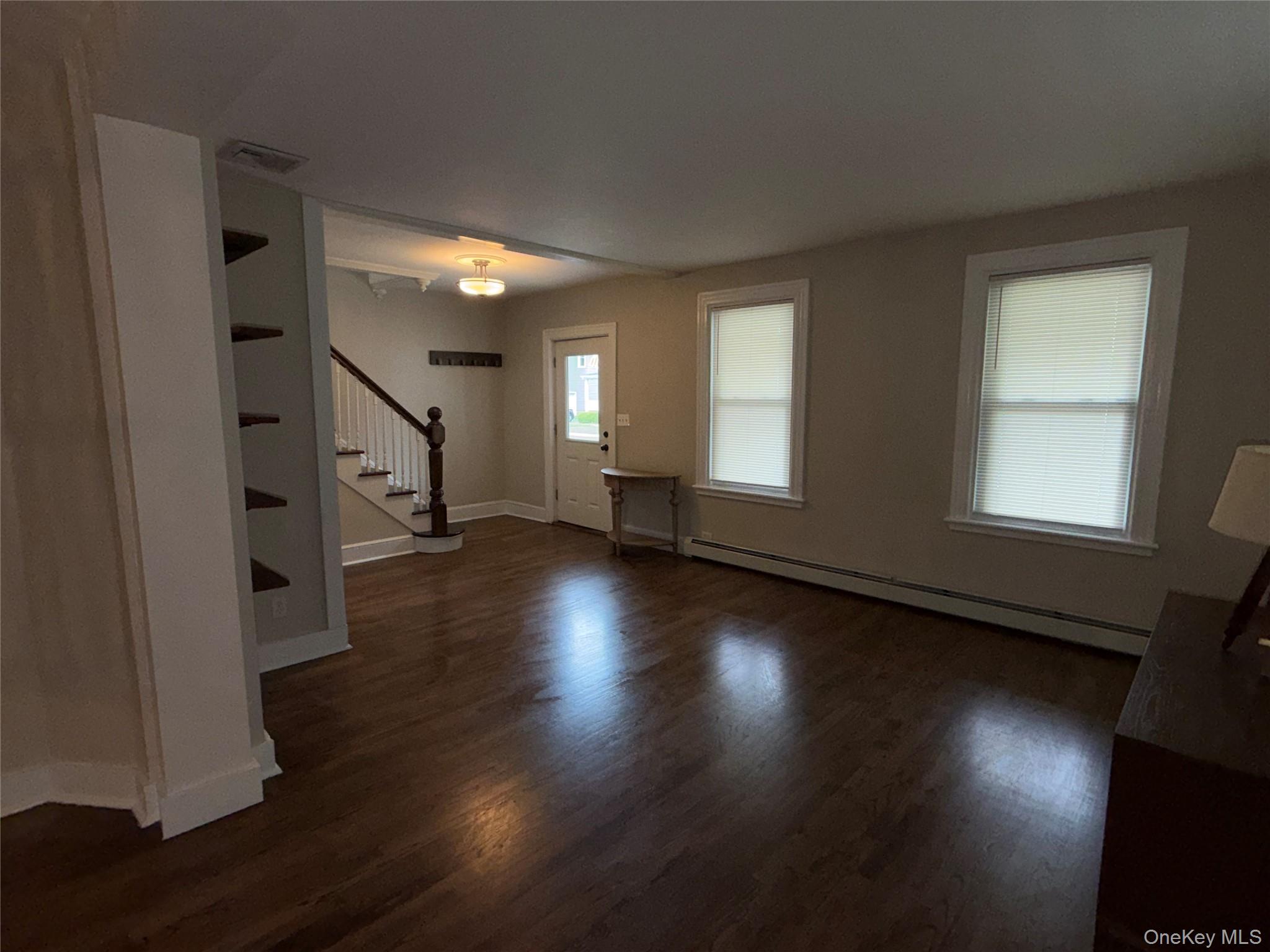 7 Broadway Property Photo 8
